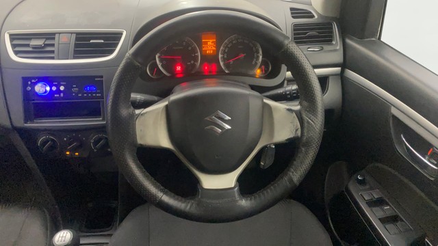 Second-hand 2013 Maruti Swift VXI for sale in Gulbarga-12