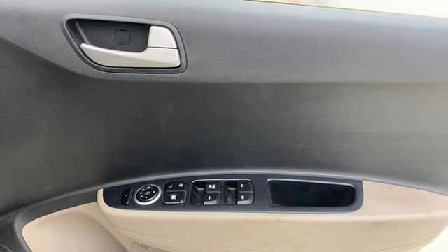 Second-hand 2015 Hyundai Xcent 1.2 Kappa S for sale in Thane-17