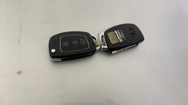 Second-hand 2015 Hyundai Xcent 1.2 Kappa S for sale in Thane-21