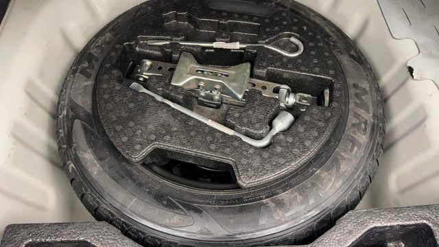 Second-hand 2020 Maruti Ciaz 1.4 Alpha for sale in Kolkata-21