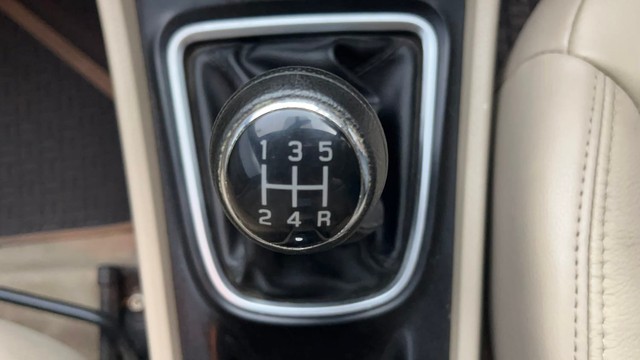 Second-hand 2020 Maruti Ciaz 1.4 Alpha for sale in Kolkata-12