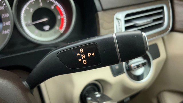 Second-hand 2016 Mercedes-Benz E-Class E250 CDI Avantgarde for sale in Pune-12