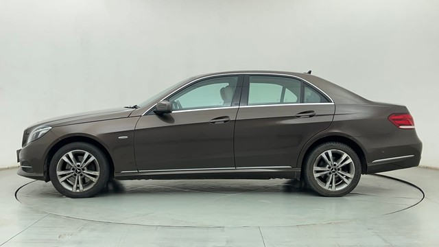 Second-hand 2016 Mercedes-Benz E-Class E250 CDI Avantgarde for sale in Pune-6