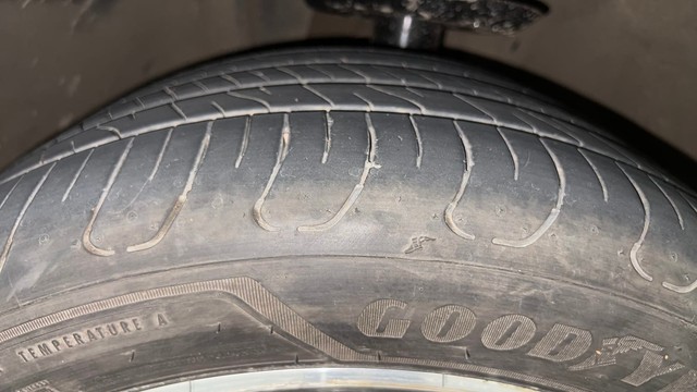 Second-hand 2016 Mercedes-Benz E-Class E250 CDI Avantgarde for sale in Pune-32