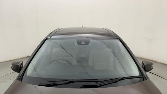 Second-hand 2016 Mercedes-Benz E-Class E250 CDI Avantgarde for sale in Pune-10