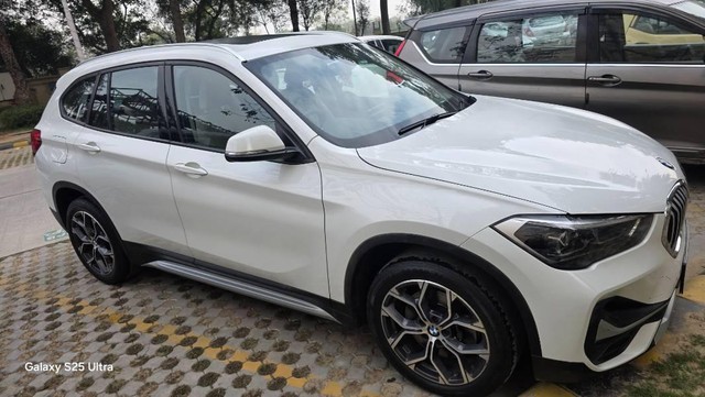 Second-hand 2022 BMW X1 sDrive 20i Tech Edition for sale in Greater Noida-1