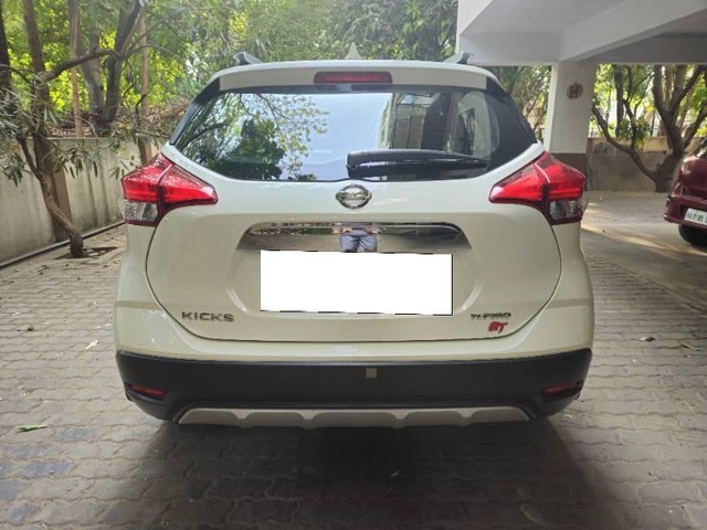 Second-hand 2021 Nissan Kicks 1.3 Turbo XV CVT for sale in Bangalore-5