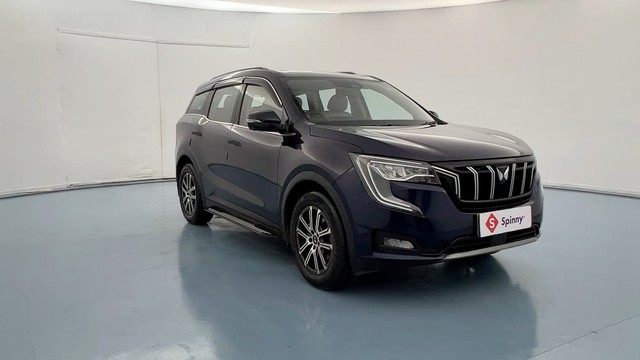 Second-hand 2022 Mahindra XUV700 AX7 Diesel AT Luxury Pack BSVI for sale in Lucknow-1