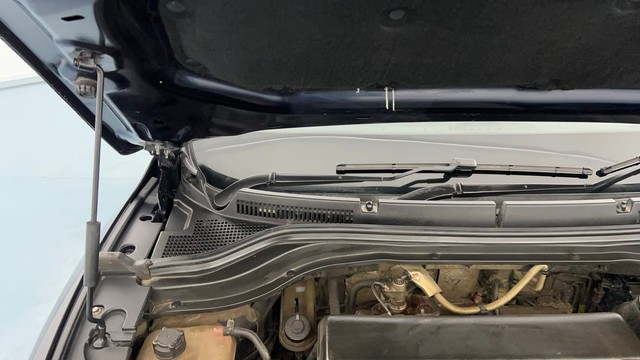 Second-hand 2022 Mahindra XUV700 AX7 Diesel AT Luxury Pack BSVI for sale in Lucknow-39