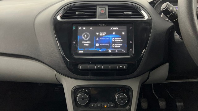 Second-hand 2021 Tata Tiago XZ Plus for sale in Lucknow-32