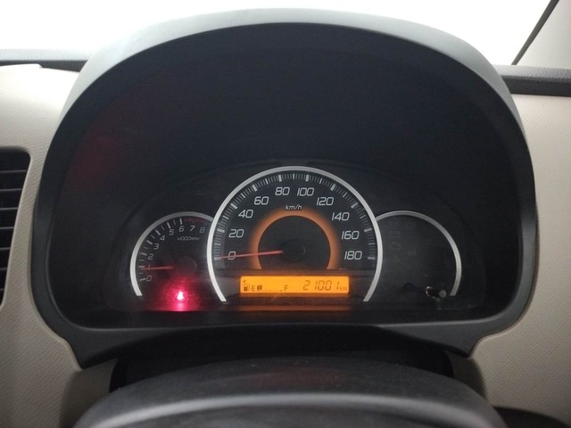 Second-hand 2014 Maruti Wagon R VXI for sale in Coimbatore-13