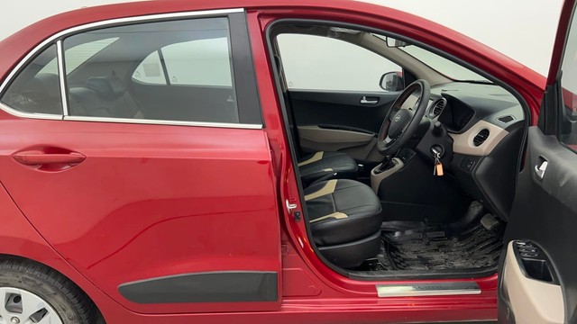 Second-hand 2018 Hyundai Xcent Petrol for sale in Ahmedabad-15