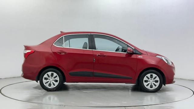 Second-hand 2018 Hyundai Xcent Petrol for sale in Ahmedabad-2