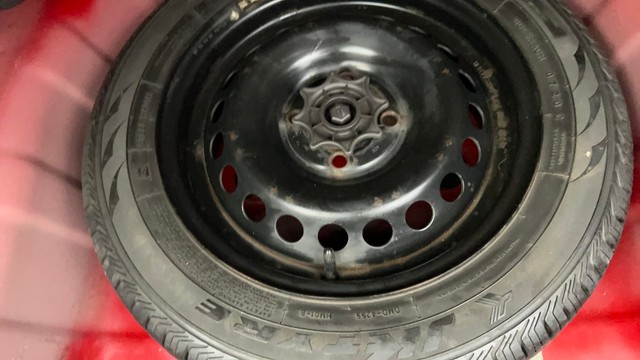 Second-hand 2018 Hyundai Xcent Petrol for sale in Ahmedabad-21