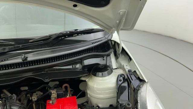 Second-hand 2016 Maruti Swift LXI BSIV for sale in Ahmedabad-31