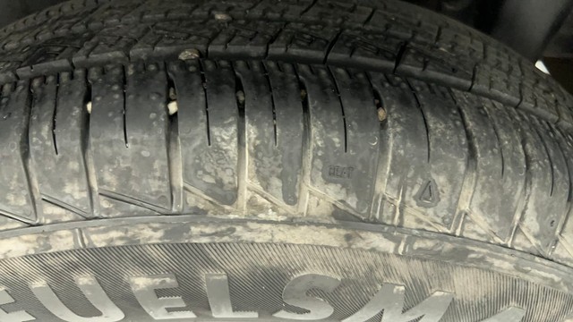 Second-hand 2016 Maruti Swift LXI BSIV for sale in Ahmedabad-24