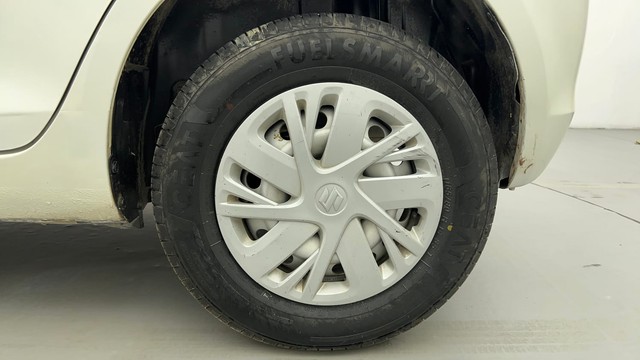 Second-hand 2016 Maruti Swift LXI BSIV for sale in Ahmedabad-19