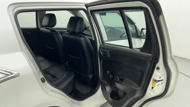 Second-hand 2016 Maruti Swift LXI BSIV for sale in Ahmedabad-30