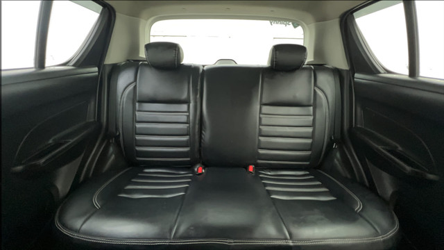 Second-hand 2016 Maruti Swift LXI BSIV for sale in Ahmedabad-37