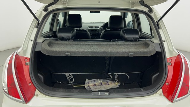 Second-hand 2016 Maruti Swift LXI BSIV for sale in Ahmedabad-9