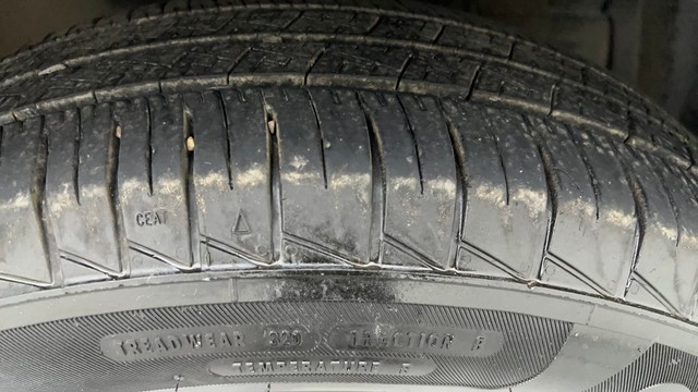 Second-hand 2016 Maruti Swift LXI BSIV for sale in Ahmedabad-28