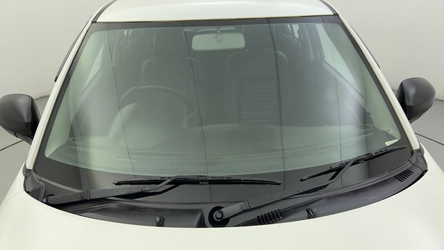 Second-hand 2016 Maruti Swift LXI BSIV for sale in Ahmedabad-10