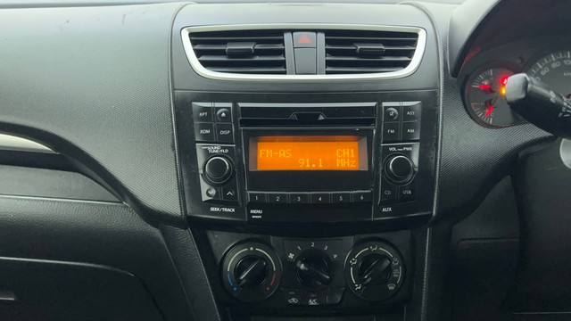 Second-hand 2016 Maruti Swift LXI BSIV for sale in Ahmedabad-35