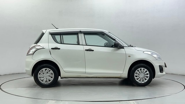 Second-hand 2016 Maruti Swift LXI BSIV for sale in Ahmedabad-2