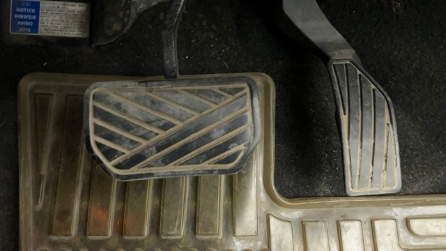 Second-hand 2019 Maruti Suzuki Vitara Brezza ZDi for sale in Ahmedabad-14