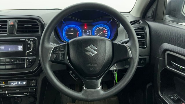 Second-hand 2019 Maruti Suzuki Vitara Brezza ZDi for sale in Ahmedabad-30