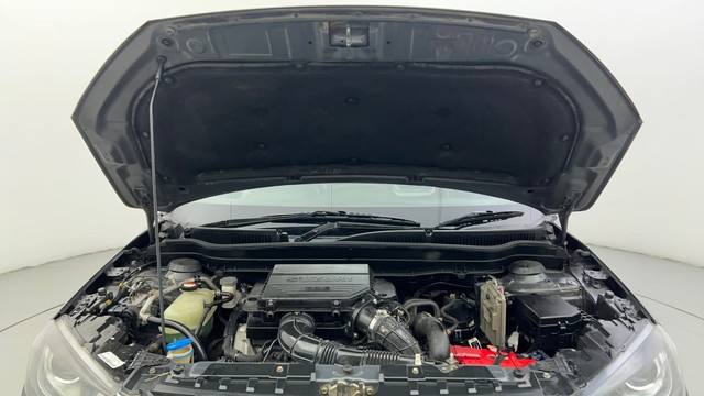 Second-hand 2019 Maruti Suzuki Vitara Brezza ZDi for sale in Ahmedabad-8