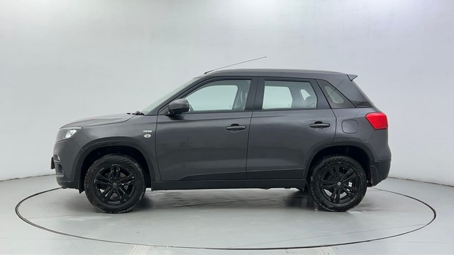 Second-hand 2019 Maruti Suzuki Vitara Brezza ZDi for sale in Ahmedabad-6