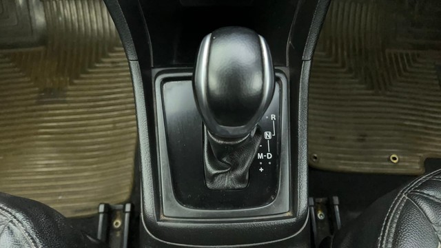 Second-hand 2019 Maruti Suzuki Vitara Brezza ZDi for sale in Ahmedabad-12