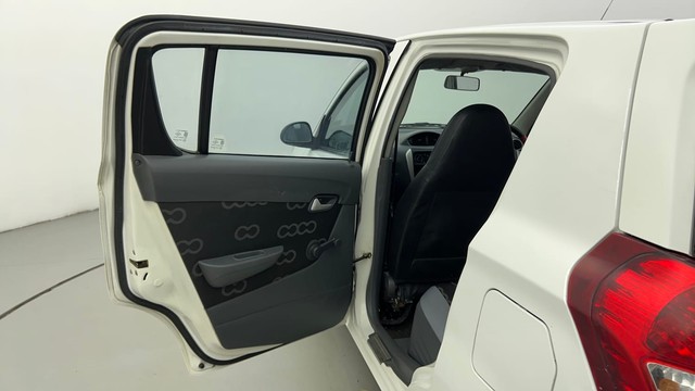 Second-hand 2013 Maruti Suzuki Alto 800 LXi for sale in Ahmedabad-31