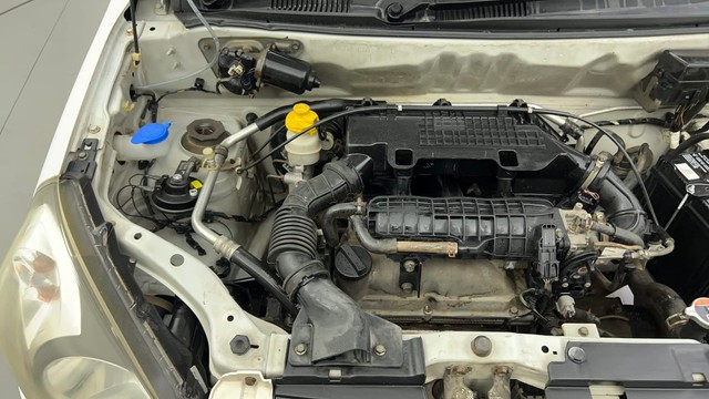 Second-hand 2013 Maruti Suzuki Alto 800 LXi for sale in Ahmedabad-36