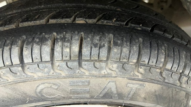 Second-hand 2013 Maruti Suzuki Alto 800 LXi for sale in Ahmedabad-26