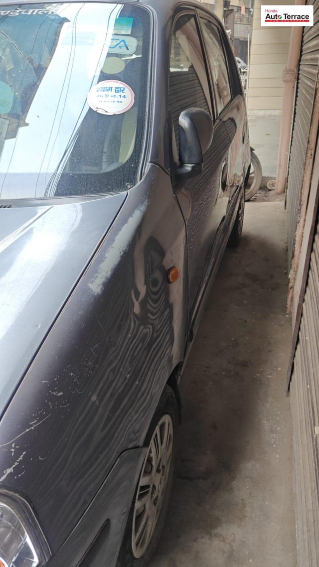 Second-hand 2010 Hyundai Santro Xing GL for sale in New Delhi-2