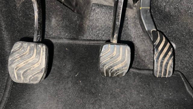 Second-hand 2022 Renault Triber RXZ for sale in Chandigarh-14