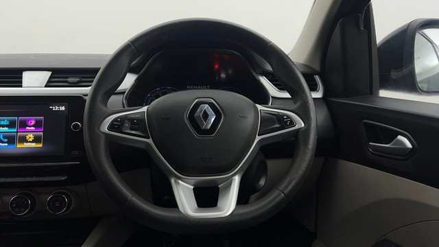 Second-hand 2022 Renault Triber RXZ for sale in Chandigarh-28