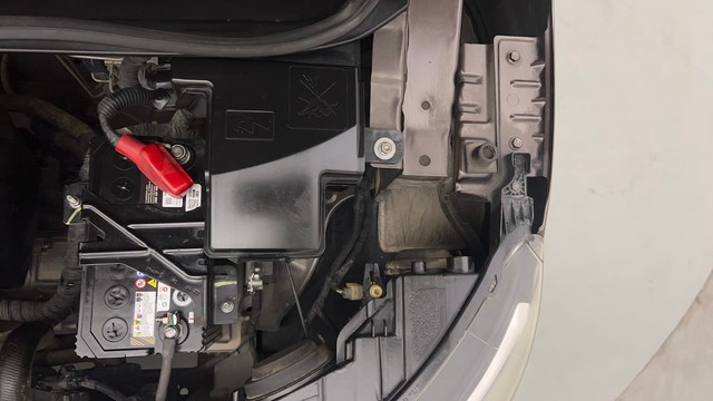 Second-hand 2022 Renault Triber RXZ for sale in Chandigarh-24