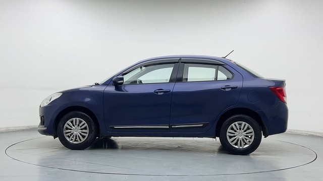 Second-hand 2017 Maruti Dzire VXI CNG for sale in Noida-6