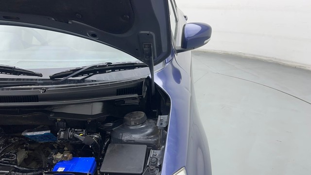 Second-hand 2017 Maruti Dzire VXI CNG for sale in Noida-27