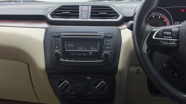 Second-hand 2017 Maruti Dzire VXI CNG for sale in Noida-37