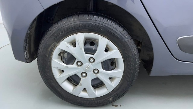 Second-hand 2015 Hyundai Grand i10 1.2 Kappa Sportz BSIV for sale in Noida-18