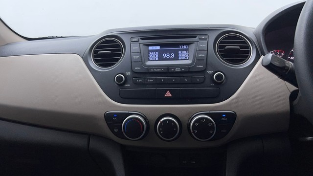 Second-hand 2015 Hyundai Grand i10 1.2 Kappa Sportz BSIV for sale in Noida-32