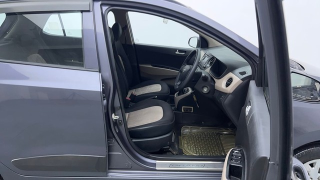 Second-hand 2015 Hyundai Grand i10 1.2 Kappa Sportz BSIV for sale in Noida-15