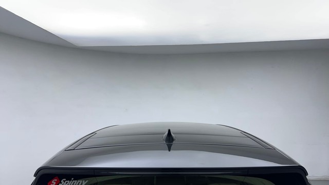 Second-hand 2019 Land Rover Discovery Sport Petrol HSE 7S for sale in Gurgaon-22