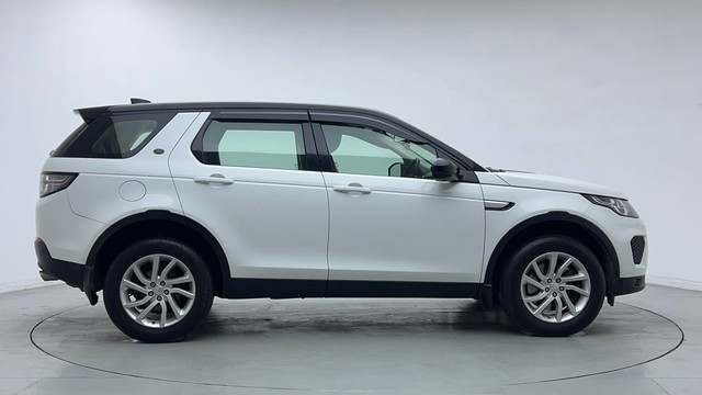 Second-hand 2019 Land Rover Discovery Sport Petrol HSE 7S for sale in Gurgaon-2