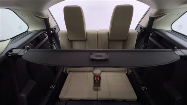 Second-hand 2019 Land Rover Discovery Sport Petrol HSE 7S for sale in Gurgaon-24