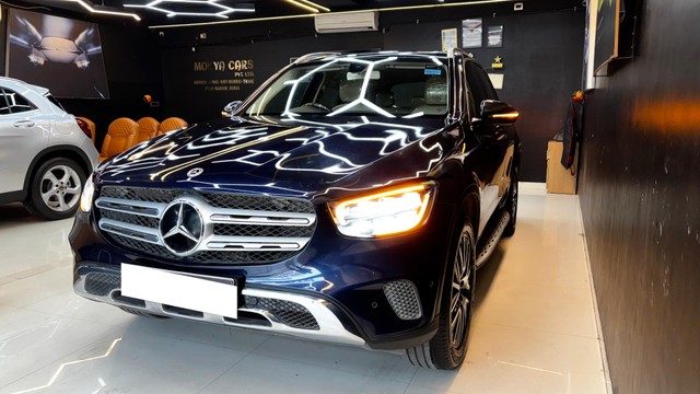 Second-hand 2020 Mercedes-Benz GLC 200 for sale in Pune-2